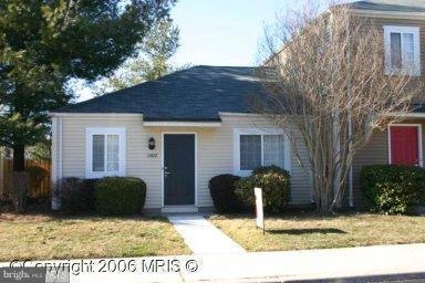 11427 Ledbury Way, Germantown, MD 20876 - photo 1