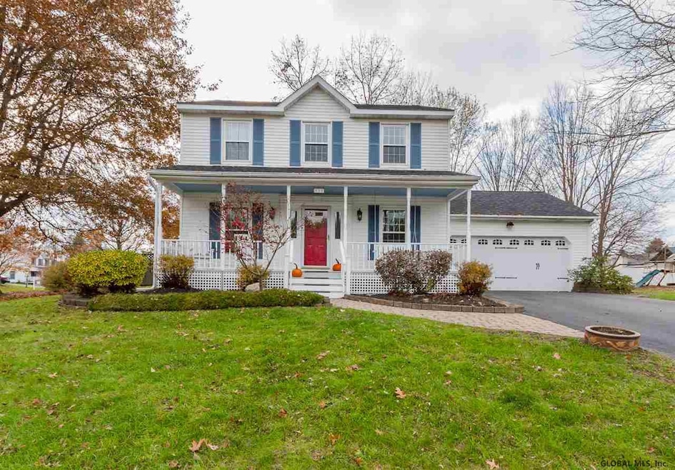 528 Victory Cir, Ballston Spa, NY 12020 - photo 1