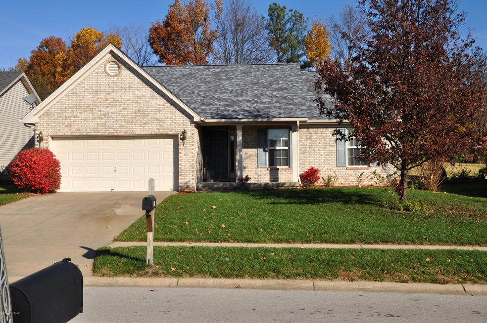 7207 Quindero Run Rd, Louisville, KY 40228 - photo 1