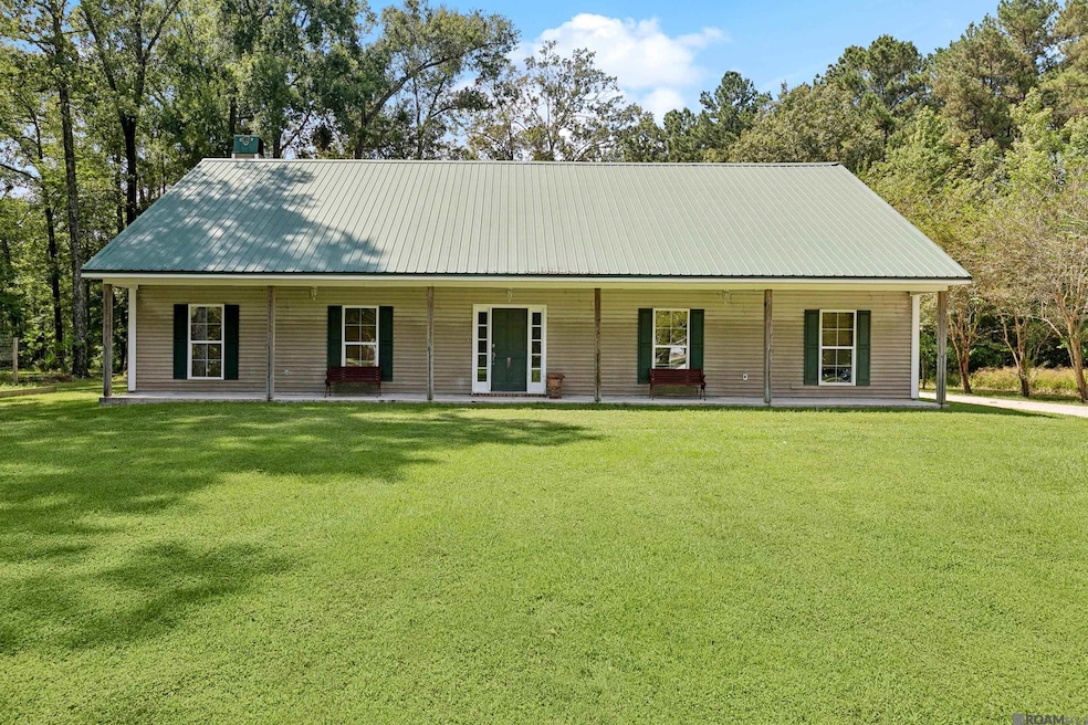 15115 Peairs Rd, Pride, LA 70770 - photo 1
