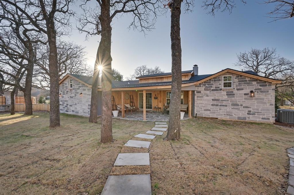 1960 Fox Hollow Cir, Southlake, TX 76092 - photo 1