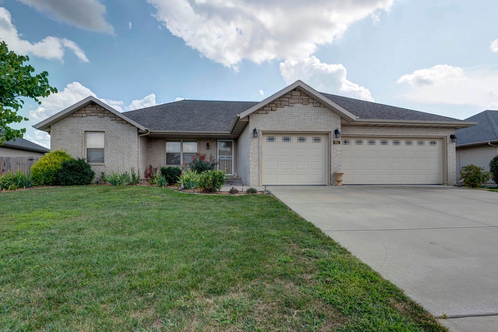 862 W Sole Dr, Nixa, MO 65714 - photo 1