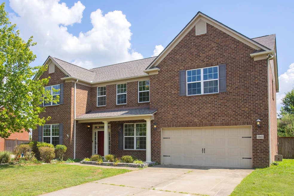 Sold $599,900