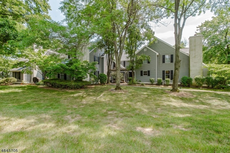120 Countryside Dr unit 6C, Basking Ridge, NJ 07920 - photo 1