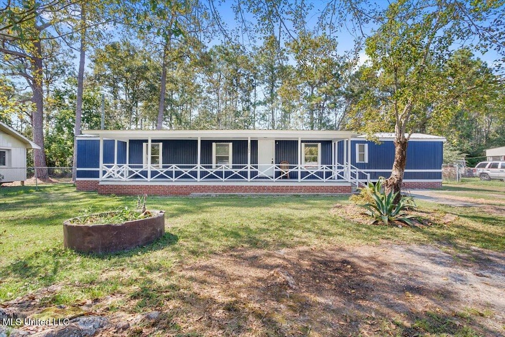 12351 Salisbury Rd, Gulfport, MS 39503 - photo 1