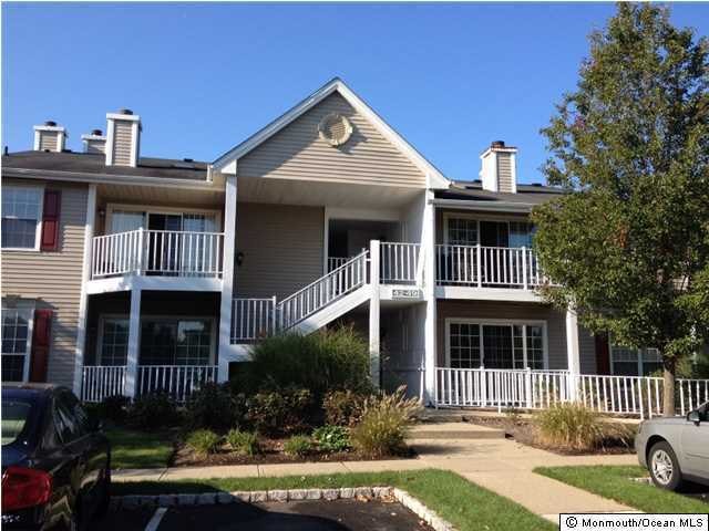 43 Players Cir, Tinton Falls, NJ 07724 - photo 1