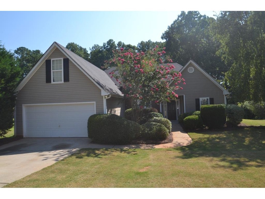 4420 Summit Heights Dr, Snellville, GA 30039 - photo 1