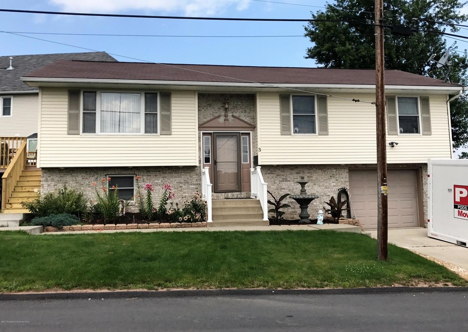3 Maple St, Throop, PA 18512 - photo 1
