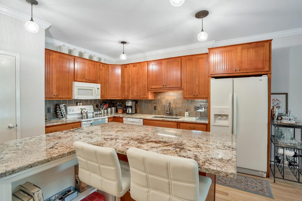 1414-Continental-Apt-104-MLS-Photos-9