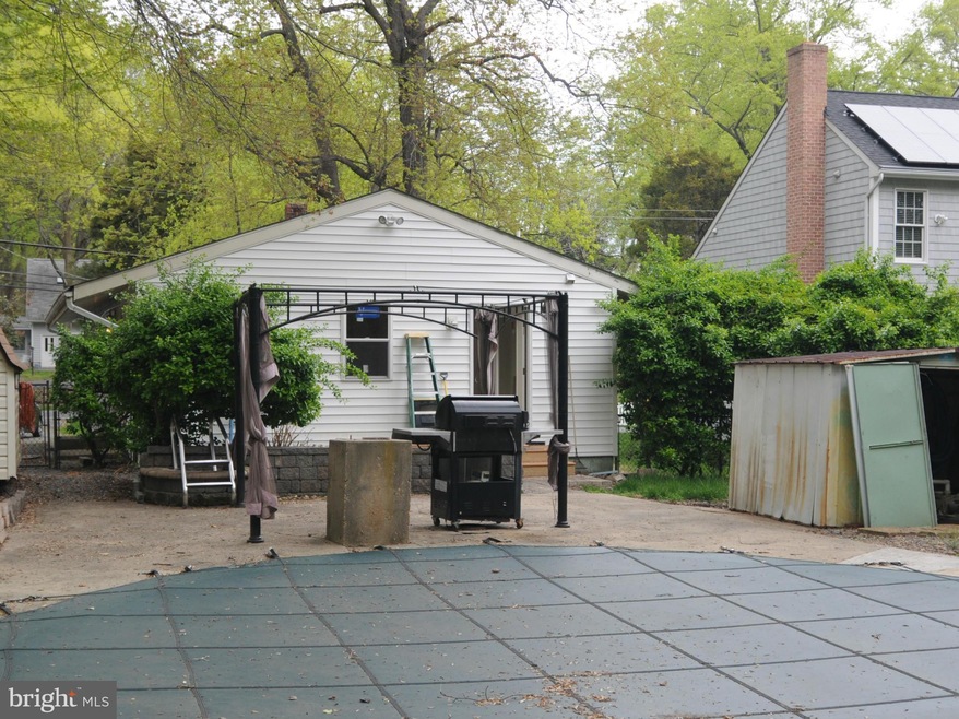 52 Farragut Rd, Annapolis, MD 21403 - photo 1