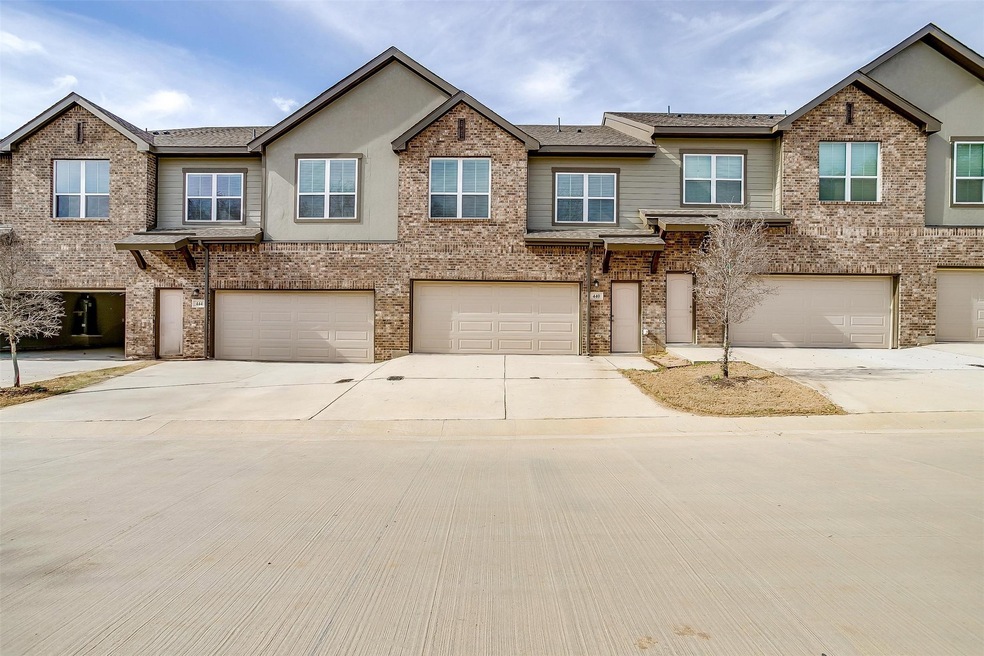 480 Stone Lake Dr, Weatherford, TX 76087 - photo 1