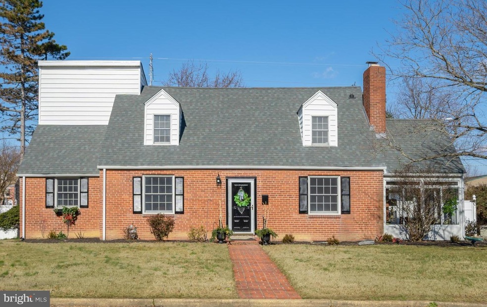 108 W 7th St, New Castle, DE 19720 - photo 1