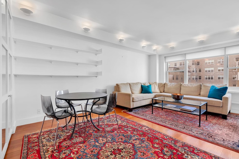 Brevoort East unit 12 T, New York, NY 10003 - photo 1