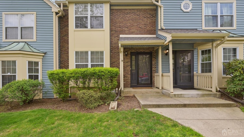 107 Appletree Ct, Monmouth Junction, NJ 08852 - photo 1