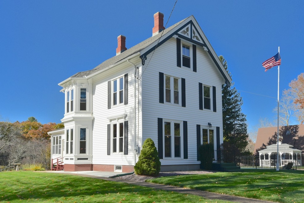 169 Elm St, Blackstone, MA 01504 - photo 1