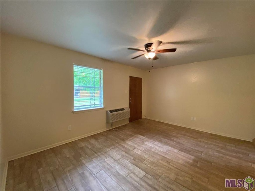 4114 Florida St unit 3, Zachary, LA 70791 - photo 1