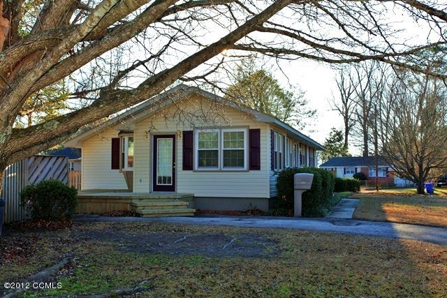 Exterior, Left Side
