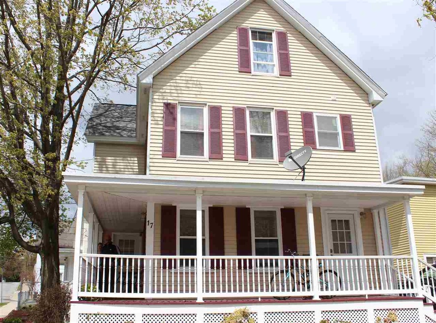 17 Winter St, Nashua, NH 03064 - photo 1