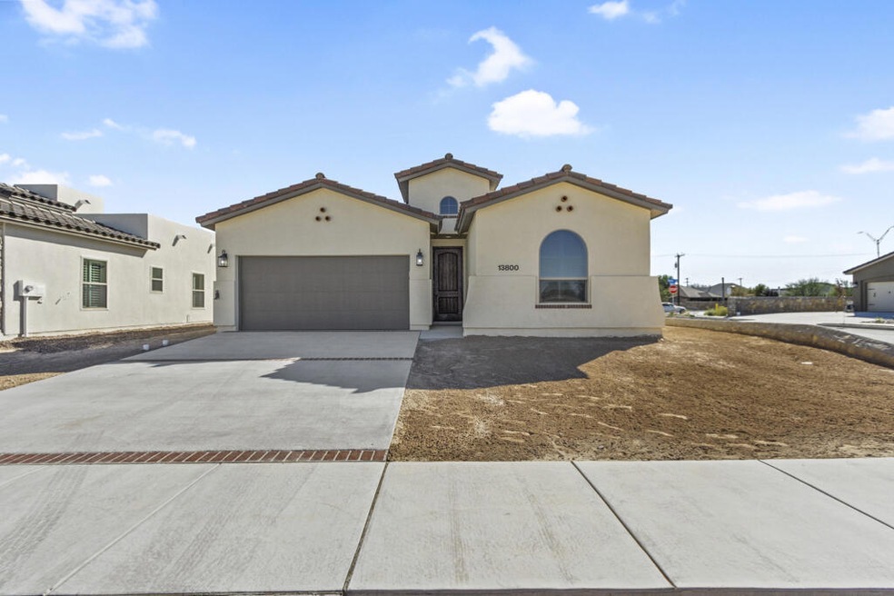 13800 Paseo de Plata Dr, Horizon City, TX 79928 - photo 1