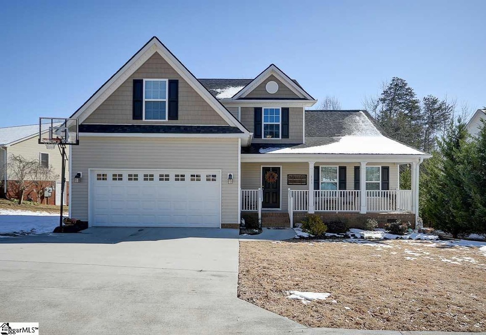 111 Newkirk Way, Travelers Rest, SC 29690 - photo 1