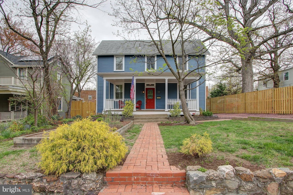 19 Grant Ave, Takoma Park, MD 20912 - photo 1