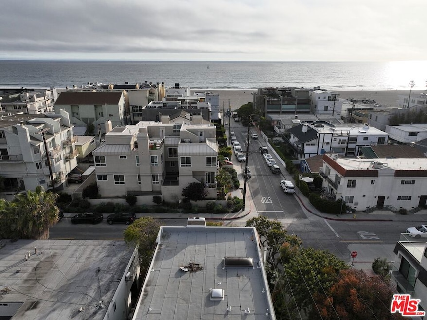 3900 Pacific Ave, Marina Del Rey, CA 90292 - photo 1