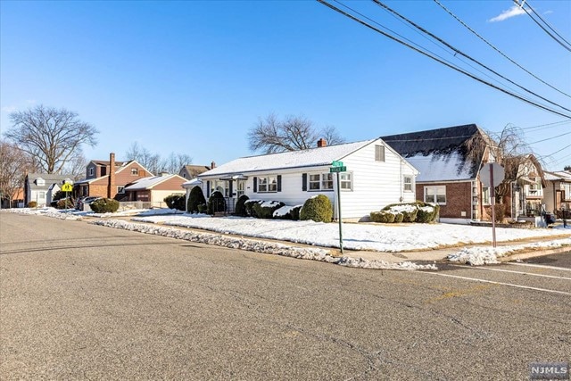 28-06 Rosalie St unit 1X, Fair Lawn, NJ 07410 - photo 1