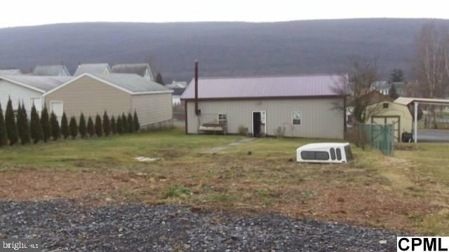 436 W Broad St, Williamstown, PA 17098 - photo 1