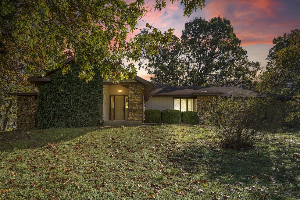 1-web-or-mls-_DSC1308a