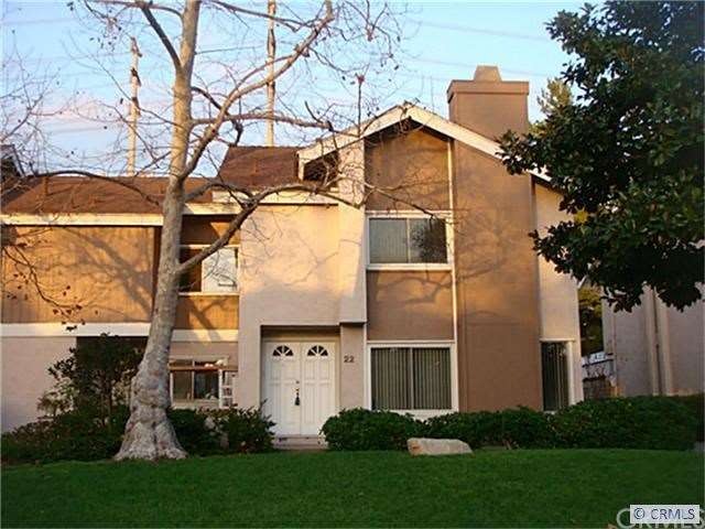 Front of 22 Butterfield. End Unit.