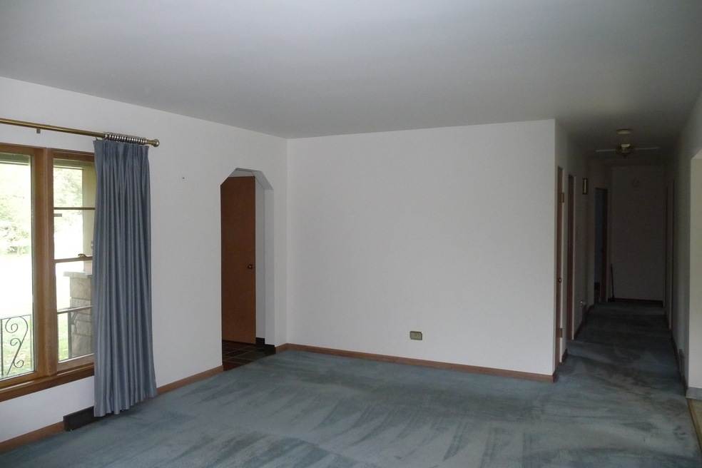 785 Cumnock Rd, Olympia Fields, IL 60461 - photo 1