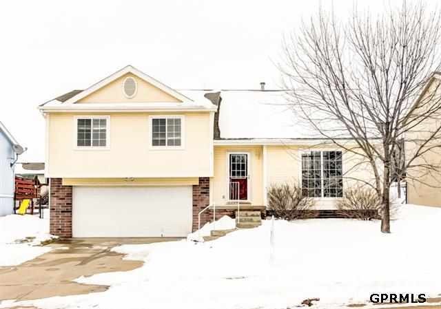 HOME IS LIKE NEW AND GORGEOUS!