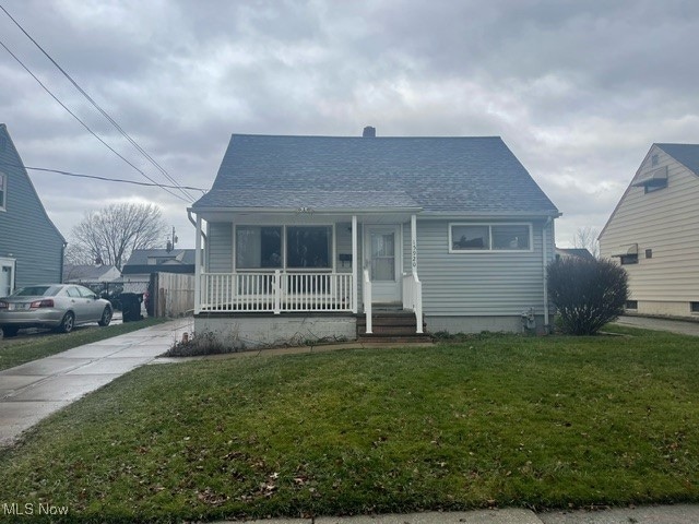 15920 Pike Blvd, Brook Park, OH 44142 - photo 1