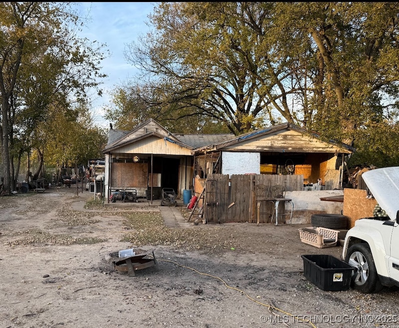 1415 E 73rd St N, Tulsa, OK 74126 - photo 1