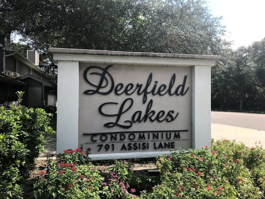 Deerfield Lakes