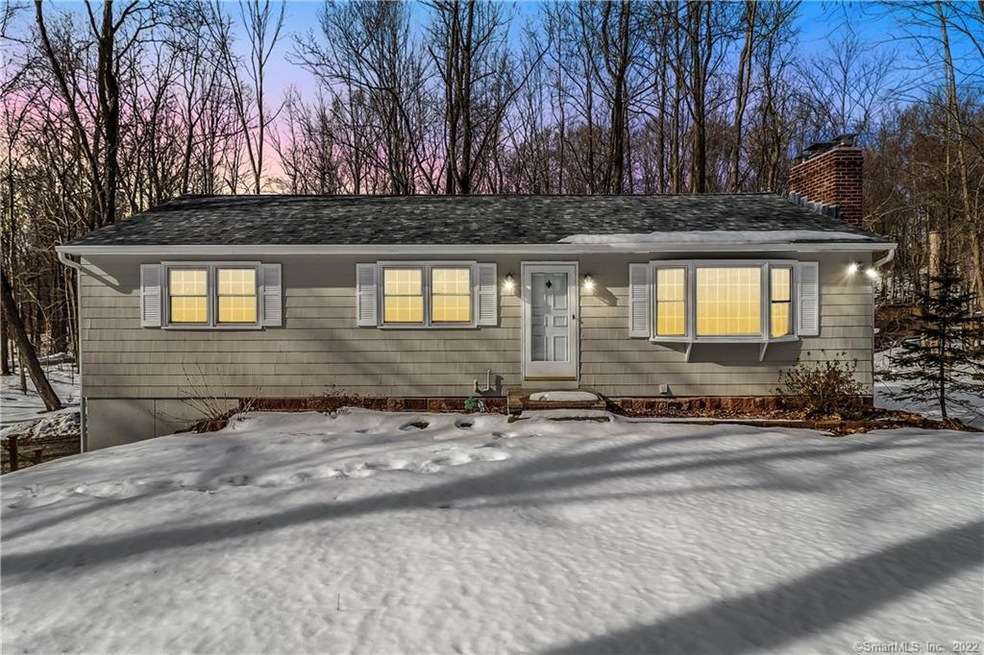 883 Old Waterbury Rd, Southbury, CT 06488 - photo 1