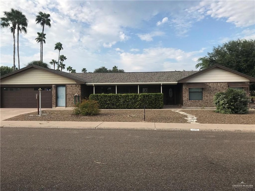 925 Citrus Dr, Alamo, TX 78516 - photo 1