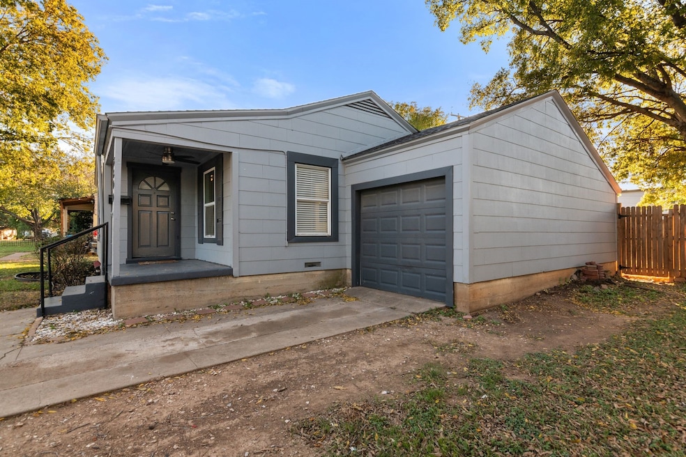 For Rent $1,800/month