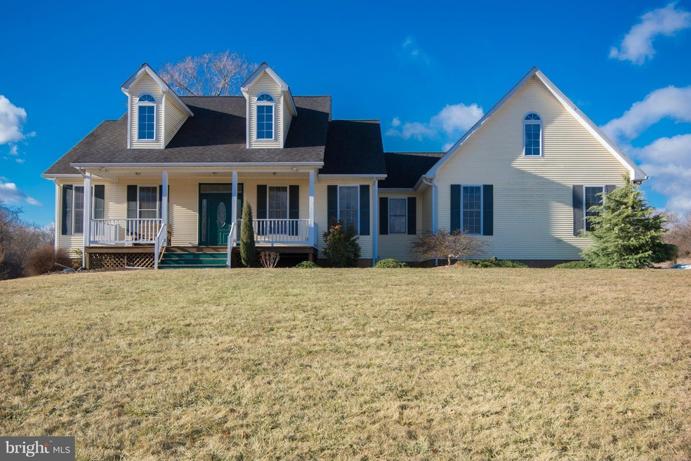 120 Chandler Dr, Shepherdstown, WV 25443 - photo 1