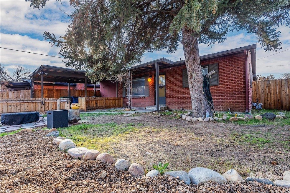 117 S Jackson St, Boise, ID 83705 - photo 1