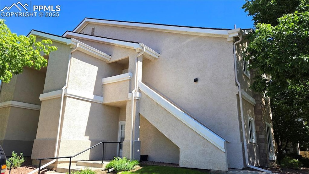 3835 Strawberry Field Grove unit H, Colorado Springs, CO 80906 - photo 1