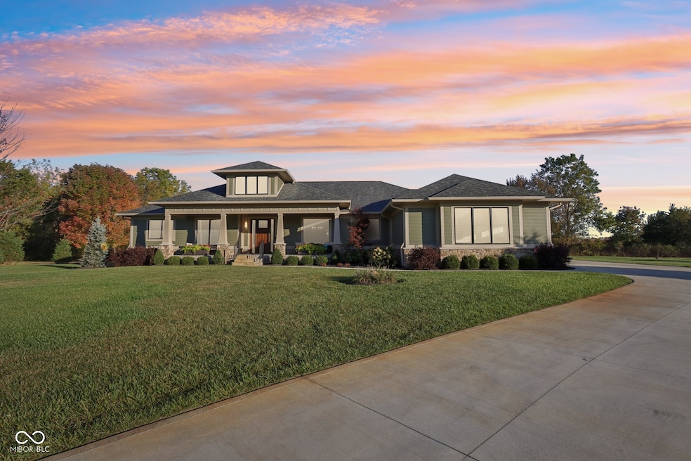 Sold $1,190,000 • Co-Listing Agent