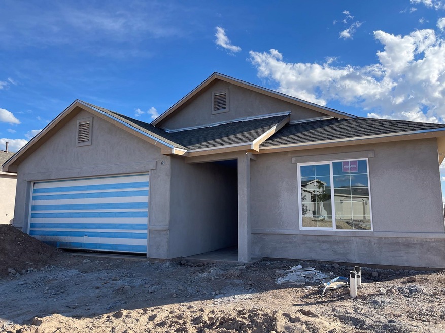 1370 San Carlos St, Alamogordo, NM 88310 - photo 1