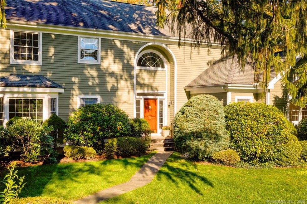 181 Turn of River Rd unit 9, Stamford, CT 06905 - photo 1