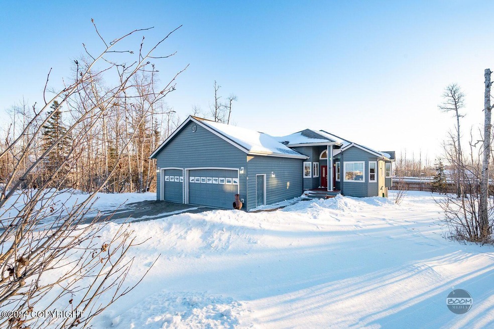 11-web-or-mls-2910 Stoneridge Cir Pics-1