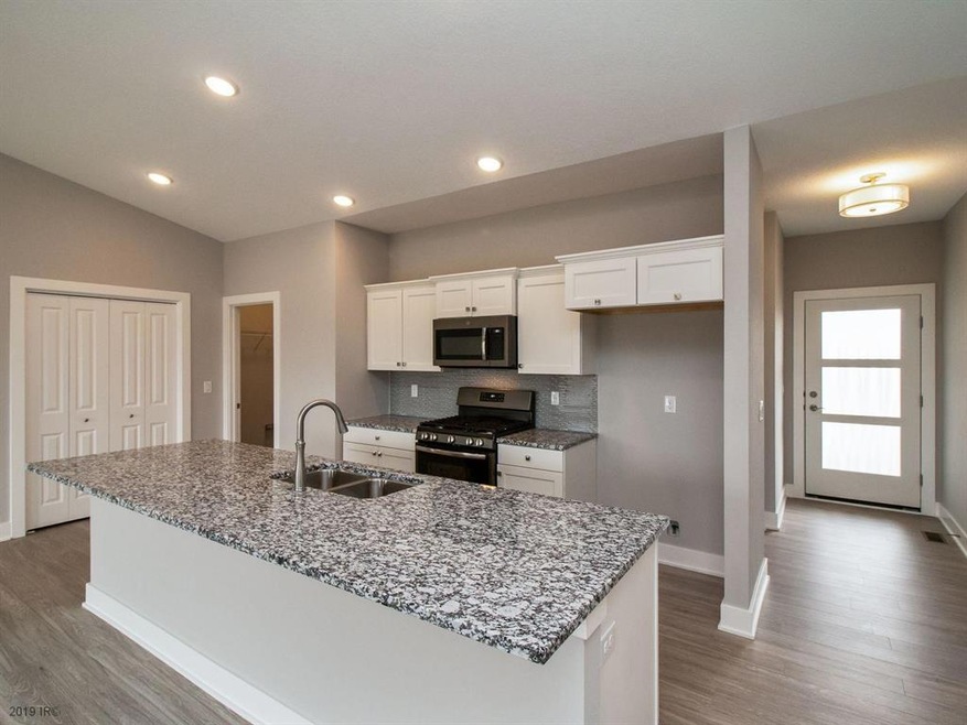 9608 Marnewood Dr, Johnston, IA 50131 - photo 1