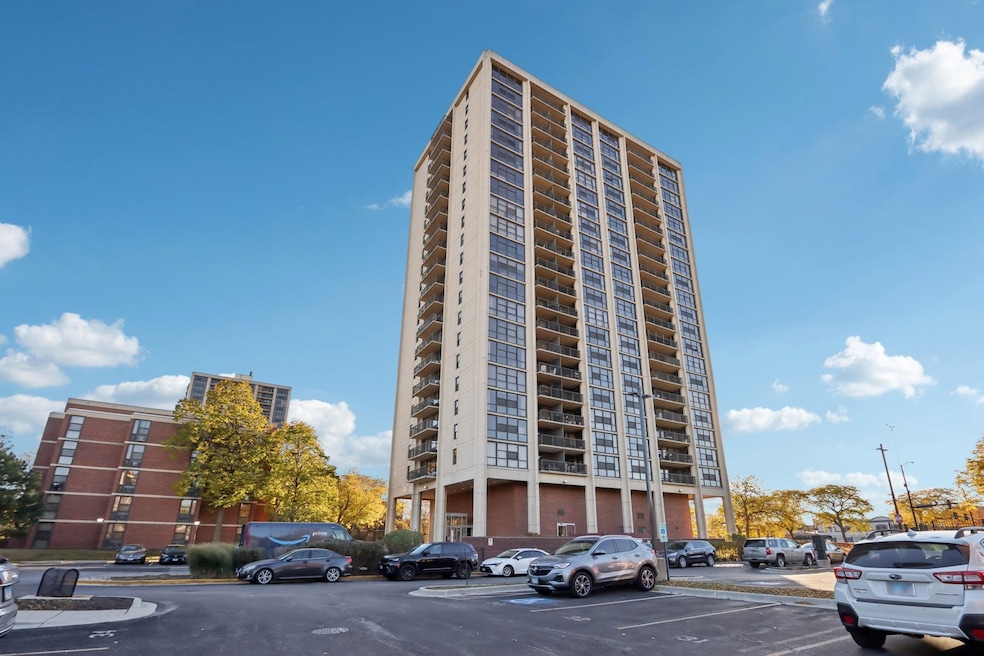 2901 S Michigan Ave unit 1909, Chicago, IL 60616 - photo 1