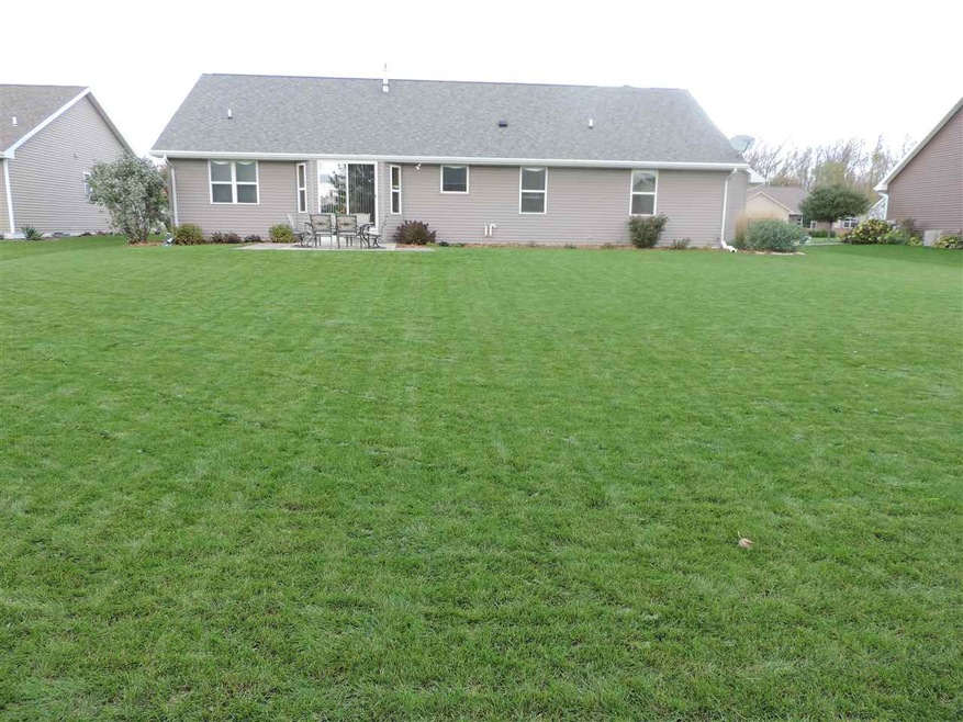 2340 Berkley Rd, de Pere, WI 54115 - photo 1