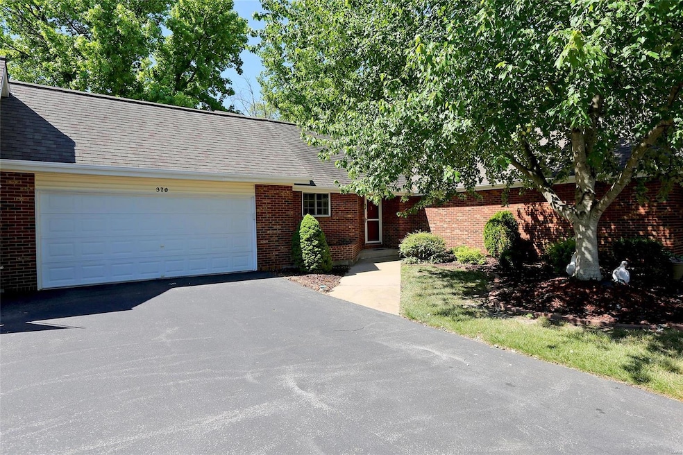 Welcome to 370 Windsor Pl, oversized 2 car garage
