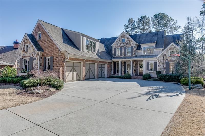 Front view of the gorgeous home!